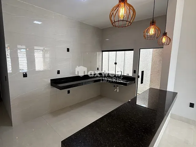 Casa com 180m² 3 quartos e 2 banheiros, à venda, no bairro Setor Serra Dourada - 2ª Etapa em Aparecida de Goiânia