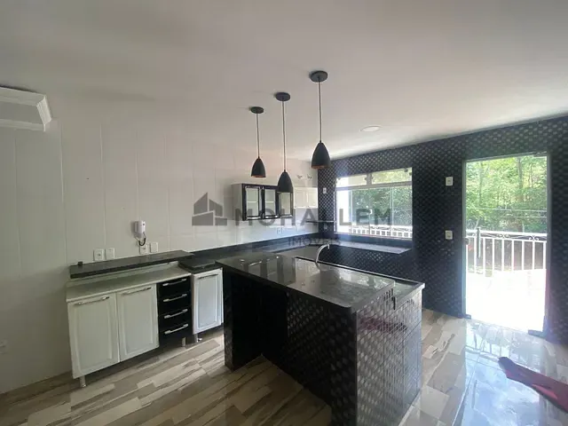 Casa com 102m² 3 quartos e 1 banheiro, à venda, no bairro Medicina em Itajubá