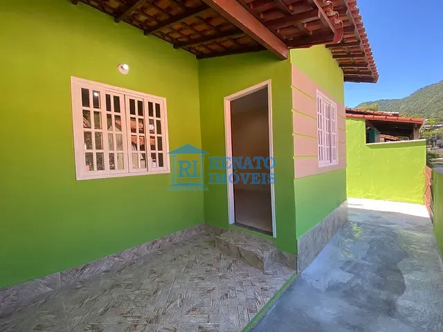 Casa 2 quartos e 1 banheiro, à venda, no bairro Marquês em Maricá