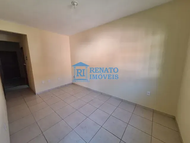Casa 2 quartos e 1 banheiro, à venda ou para alugar, no bairro Marquês em Maricá