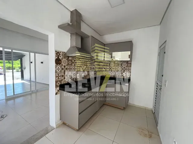 Casa com 200m² 1 quarto e 1 banheiro, à venda, no bairro Jardim Nicéia em Bauru