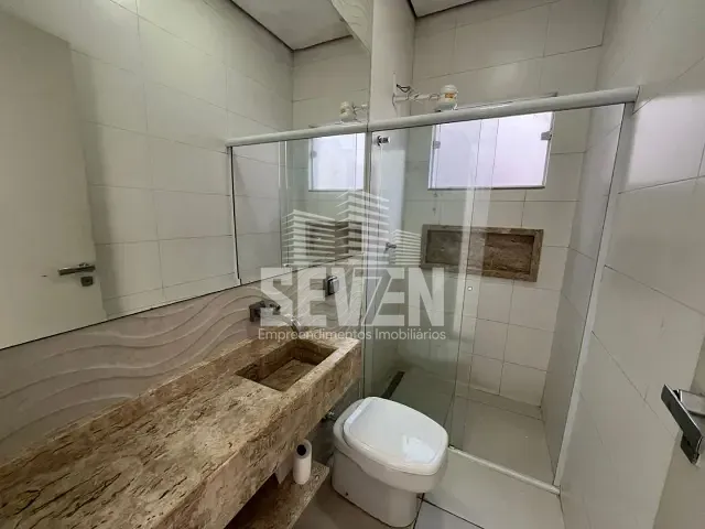 Casa com 200m² 1 quarto e 1 banheiro, à venda, no bairro Jardim Nicéia em Bauru