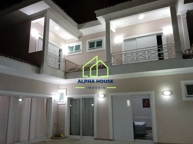 Casa com 350m² 3 quartos e 2 banheiros, à venda, no bairro OASIS em Taubaté