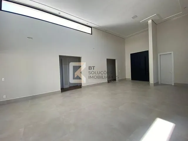 Casa com 1200m² 4 quartos e 4 banheiros, à venda, no bairro Parque Residencial Indaiá em Indaiatuba