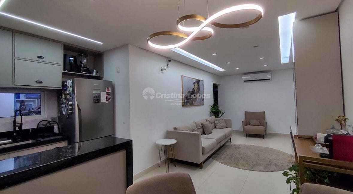 Casa à venda com 3 quartos, 67m² - Foto 5
