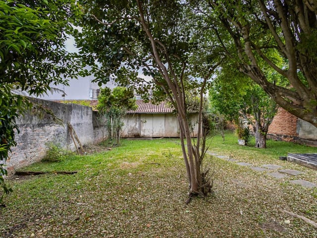 Casa com 696m² 4 quartos e 6 banheiros, à venda, no bairro Santa Quitéria em Curitiba