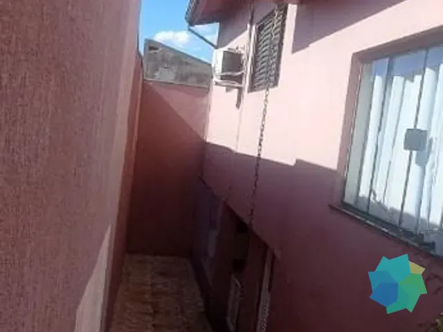 Casa com 150m² 2 quartos e 2 banheiros, à venda, no bairro Loteamento Terras de São Pedro e São Paulo em Salto
