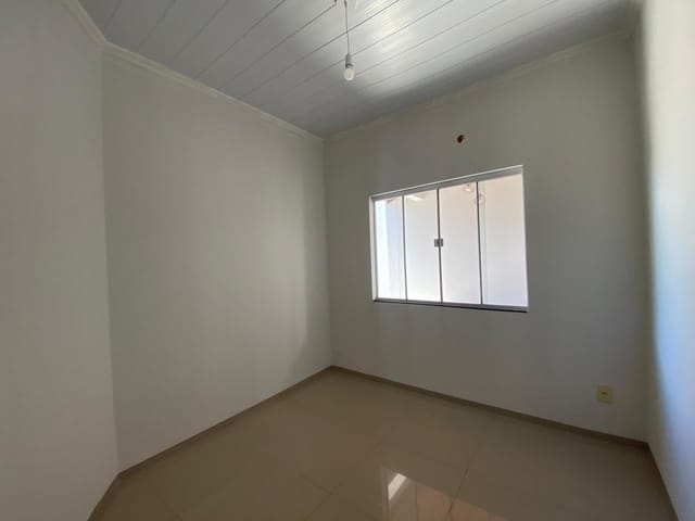 Casa com 320m² 2 quartos e 1 banheiro, à venda, no bairro Jardim Paraíso em Sinop