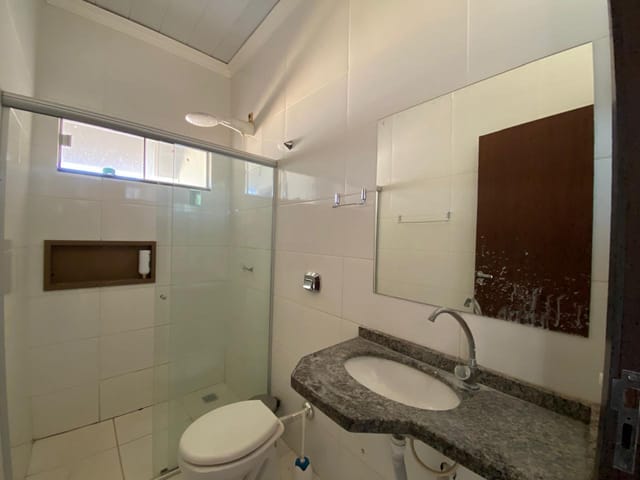 Casa com 320m² 2 quartos e 1 banheiro, à venda, no bairro Jardim Paraíso em Sinop
