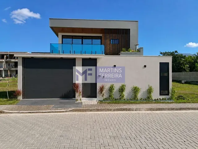 Casa 4 quartos e 5 banheiros, à venda, no bairro Recreio dos Bandeirantes em Rio de Janeiro
