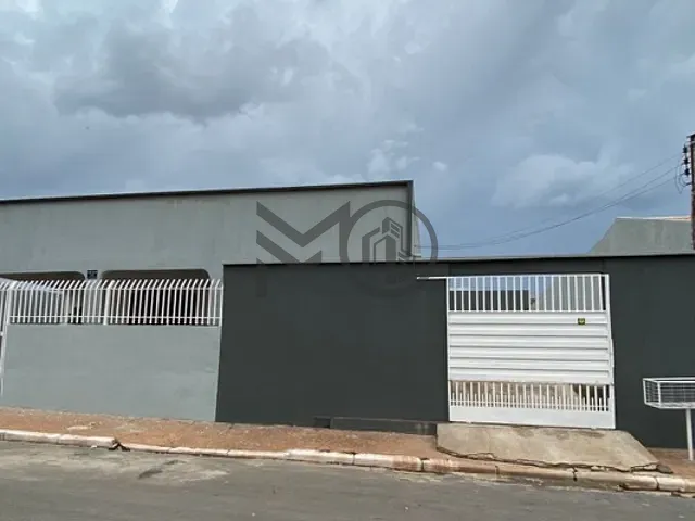 Casa com 340m² 3 quartos e 2 banheiros, à venda, no bairro Morada da Serra em Cuiabá