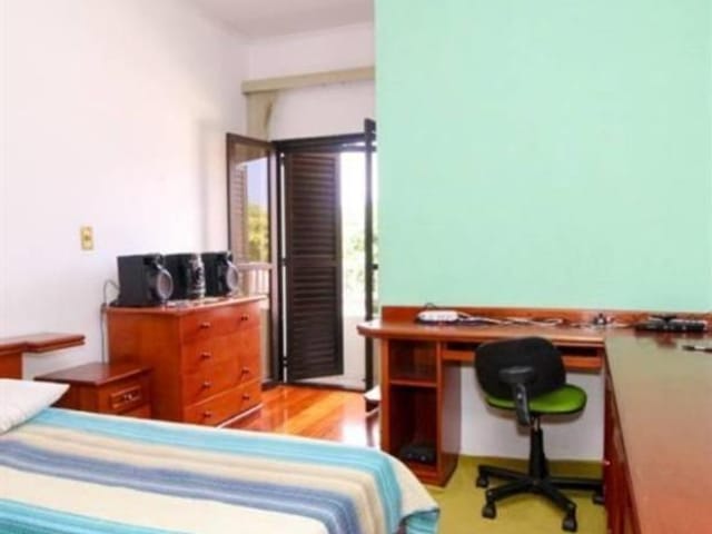Casa 4 quartos e 7 banheiros, à venda, no bairro Tremembé em São Paulo