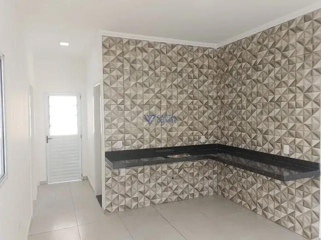 Casa com 175m² 3 quartos e 2 banheiros, à venda, no bairro Recanto dos Eucaliptos em São José dos Campos
