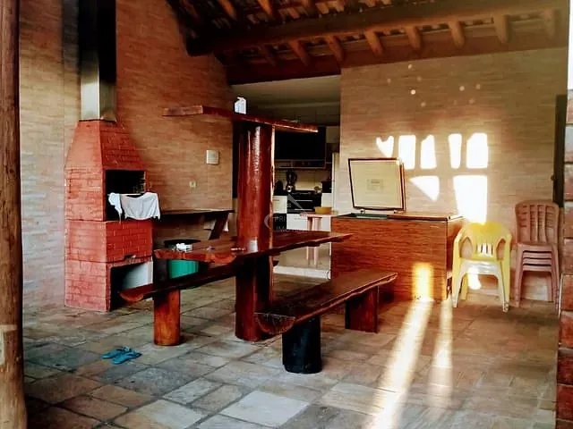 Casa com 400m² 4 quartos e 4 banheiros, à venda, no bairro Boraceia em Bertioga