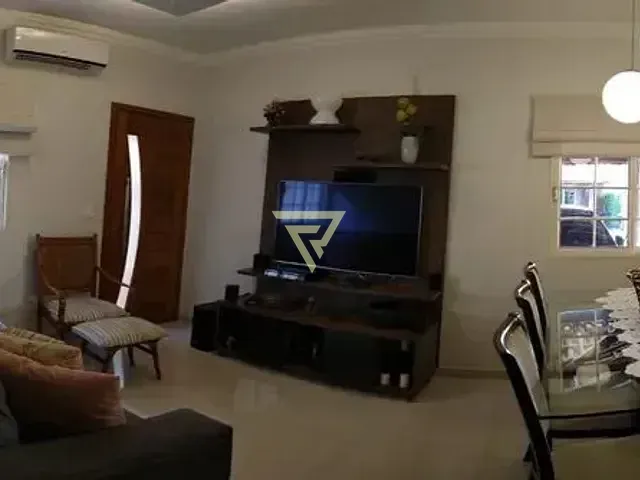 Casa com 150m² 2 quartos e 2 banheiros, à venda, no bairro Parque São Sebastião em Ribeirão Preto