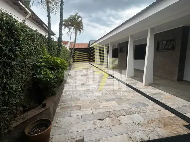 Casa com 508m² 3 quartos e 5 banheiros, à venda, no bairro Jardim América em Bauru