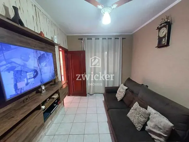 Casa com 126m² 2 quartos e 1 banheiro, à venda, no bairro Vila Carolina em Bauru
