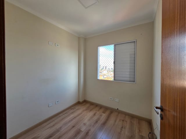 Casa 2 quartos e 1 banheiro, para alugar, no bairro Vila Isolina Mazzei em São Paulo