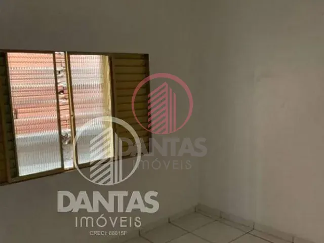 Casa 2 quartos e 1 banheiro, para alugar, no bairro Ayrosa em Osasco
