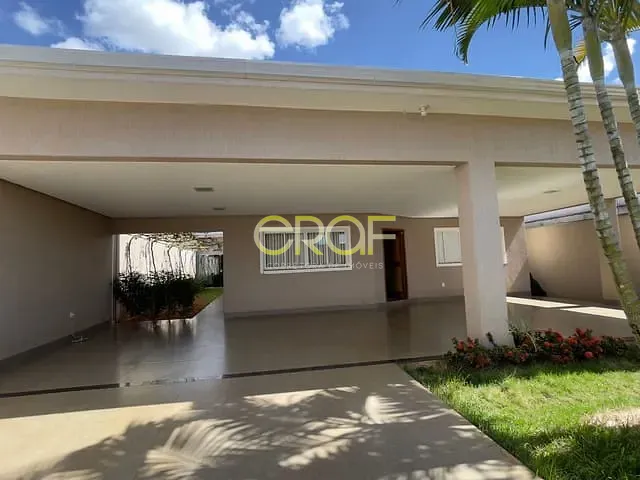 Casa com 464m² 3 quartos e 3 banheiros, à venda, no bairro Jardim Triângulo em Formosa