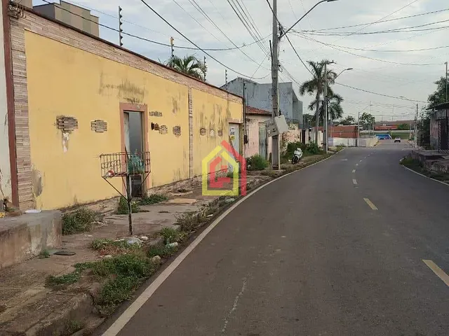 Casa com 300m² 3 quartos e 2 banheiros, à venda, no bairro Nova Marabá em Marabá