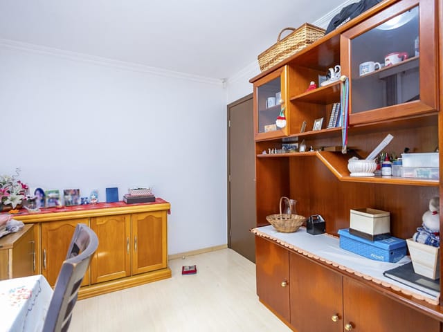 Casa com 360m² 3 quartos e 3 banheiros, à venda, no bairro Campo Comprido em Curitiba