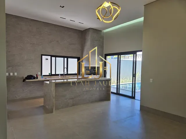 Casa com 459m² 4 quartos e 6 banheiros, à venda, no bairro Jardim Itália em Cuiabá