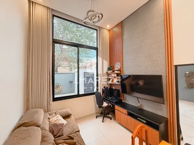 Casa com 140m² 3 quartos e 2 banheiros, à venda, no bairro Vila Formosa em Apucarana
