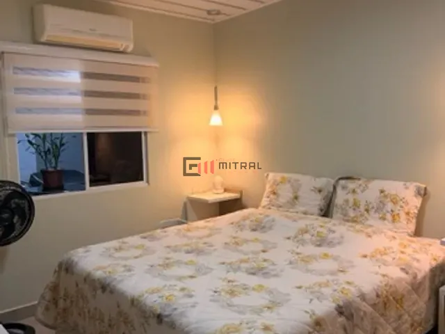 Casa com 150m² 3 quartos e 2 banheiros, à venda, no bairro Heimtal em Londrina