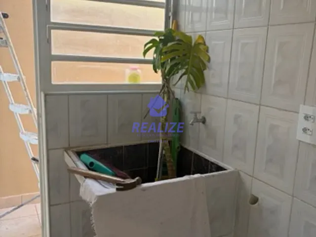 Casa 2 quartos e 1 banheiro, para alugar, no bairro Jardim Paraíso em Botucatu