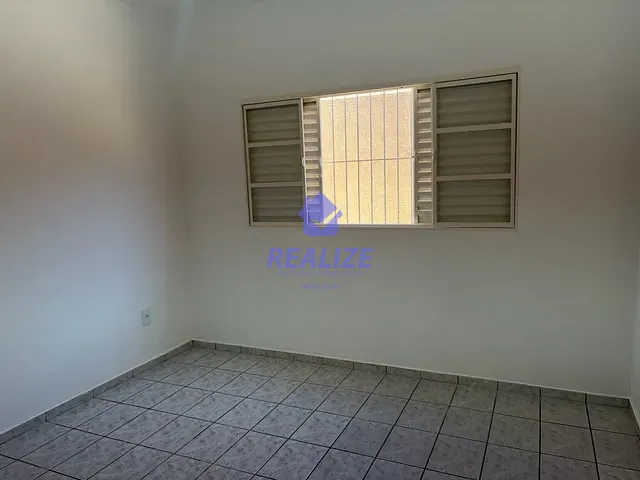 Casa 2 quartos e 1 banheiro, para alugar, no bairro Jardim Paraíso em Botucatu