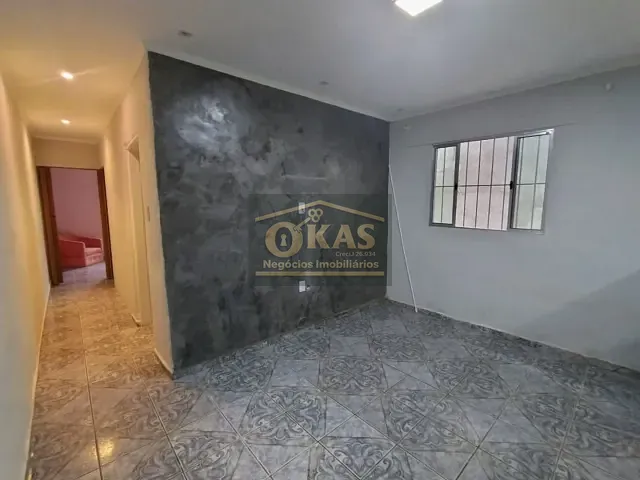 Casa com 300m² 2 quartos e 1 banheiro, à venda, no bairro Vila Urupês em Suzano
