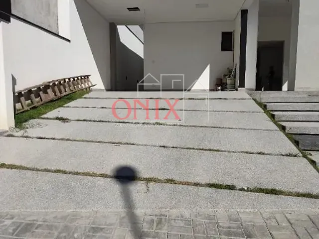 Casa com 321m², à venda ou para alugar, no bairro Condomínio Aruã em Mogi das Cruzes