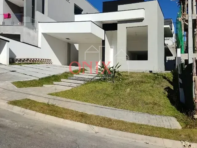 Casa com 321m², à venda ou para alugar, no bairro Condomínio Aruã em Mogi das Cruzes