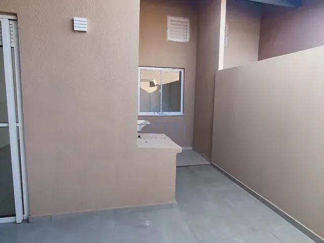 Casa 2 quartos e 1 banheiro, para alugar, no bairro Garden RNI em Bady Bassitt