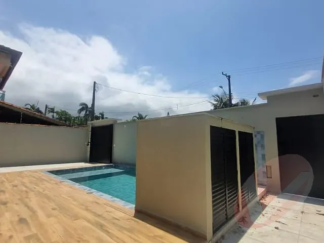 Casa com 354m² 4 quartos e 2 banheiros, à venda, no bairro Flórida em Praia Grande