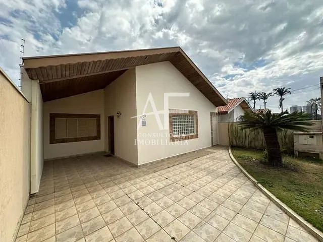 Casa com 250m², à venda, no bairro Jardim das Nações em Taubaté