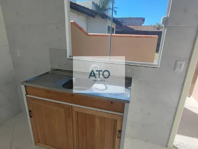 Casa 2 quartos e 1 banheiro, para alugar, no bairro Centro em Tijucas