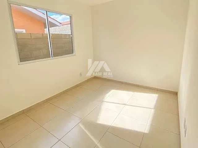 Casa com 290m² 2 quartos e 1 banheiro, à venda ou para alugar, no bairro Imóvel Morro Alto em Guarapuava