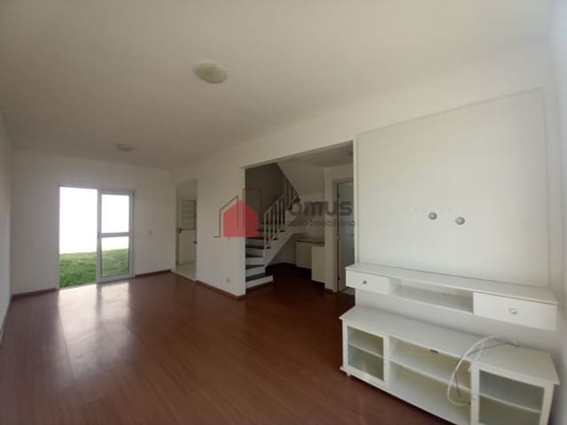 Casa à venda, no bairro Alto do Cardoso em Pindamonhangaba
