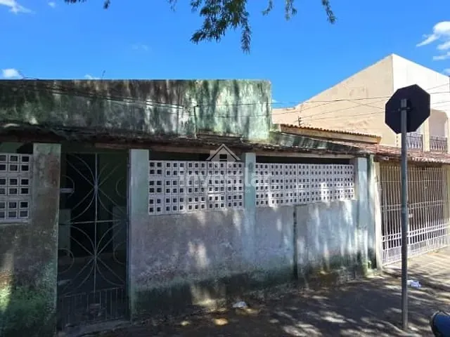 Casa 3 quartos e 1 banheiro, à venda, no bairro Conceição em Campina Grande