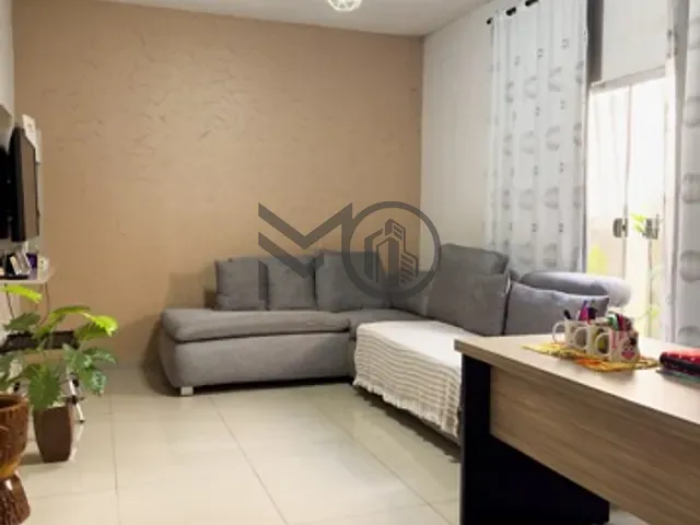 Casa com 200m² 3 quartos e 2 banheiros, à venda, no bairro Tijucal em Cuiabá