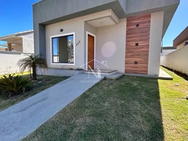 Casa com 240m² 3 quartos e 2 banheiros, à venda, no bairro Ubatiba em Maricá