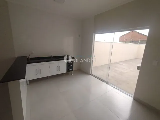 Casa com 250m² 3 quartos e 1 banheiro, à venda, no bairro Residencial Conquista II em Artur Nogueira