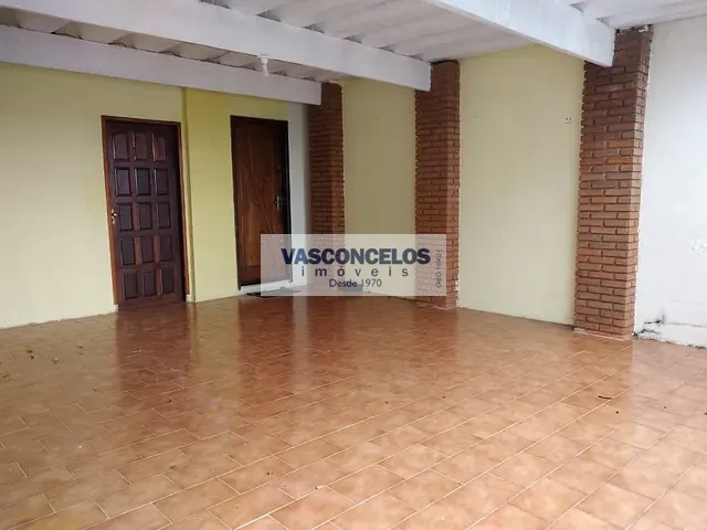 Casa com 197m² 3 quartos e 2 banheiros, à venda, no bairro Centro em São José dos Campos