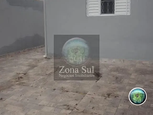 Casa com 47m² 2 quartos e 1 banheiro, à venda, no bairro Parque Vitoria Regia em Sorocaba