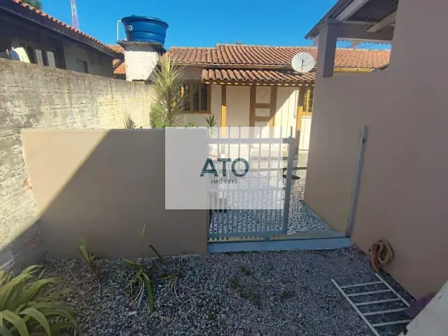 Casa 3 quartos e 2 banheiros, para alugar, no bairro Centro em Tijucas