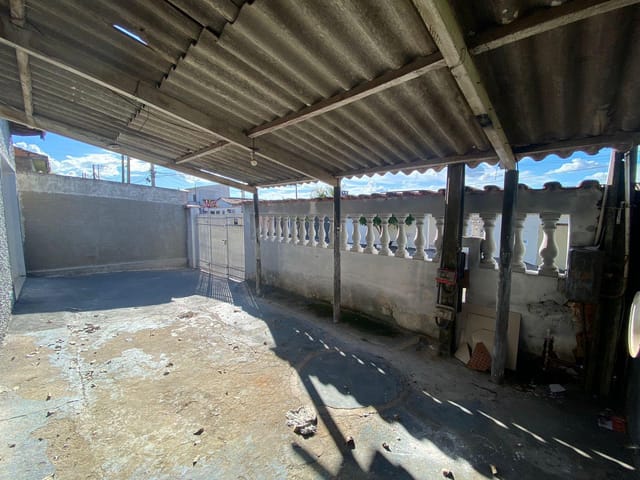 Casa com 250m² 2 quartos e 1 banheiro, à venda, no bairro Jardim Novo Maracanã em Campinas