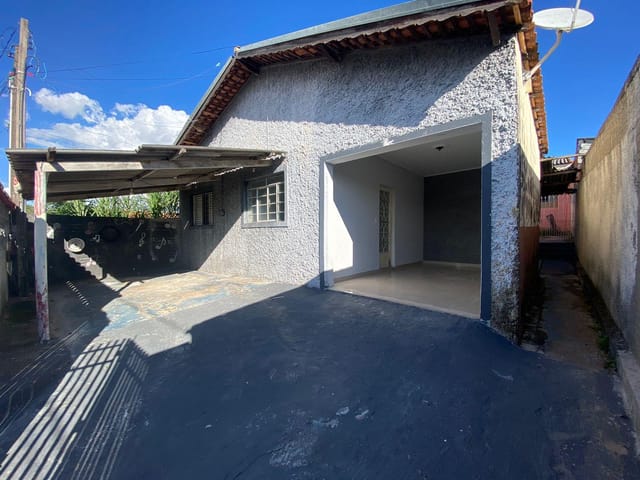 Casa com 250m² 2 quartos e 1 banheiro, à venda, no bairro Jardim Novo Maracanã em Campinas