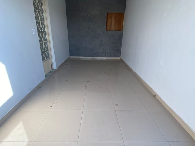 Casa com 250m² 2 quartos e 1 banheiro, à venda, no bairro Jardim Novo Maracanã em Campinas